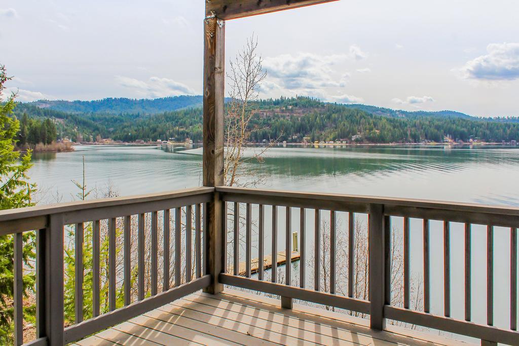 Beautiful Lake Coeur D'Alene Cabin On The Bay Hotell Mica Exteriör bild