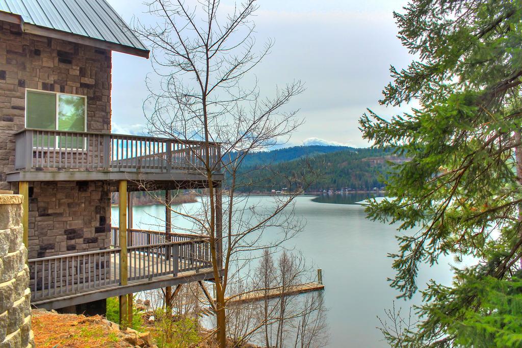 Beautiful Lake Coeur D'Alene Cabin On The Bay Hotell Mica Exteriör bild