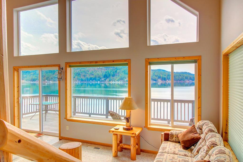 Beautiful Lake Coeur D'Alene Cabin On The Bay Hotell Mica Exteriör bild